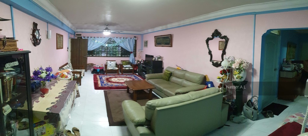 Woodlands Street 83 thumbnail photo
